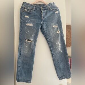 Levi’s distressed boyfriend jeans